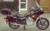 1982 Honda GL 500 Silver Wing (reduced effect)