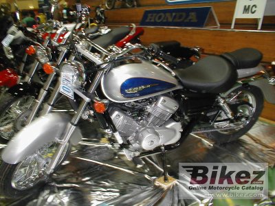 2001 Honda VT 125 C Shadow