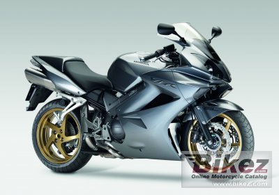 Honda vfr800 review 2011 #7