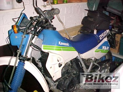 kawasaki klr 250 front