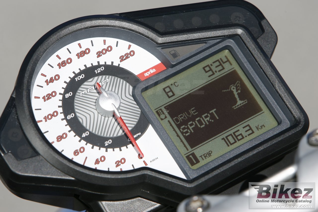 Aprilia Mana 850