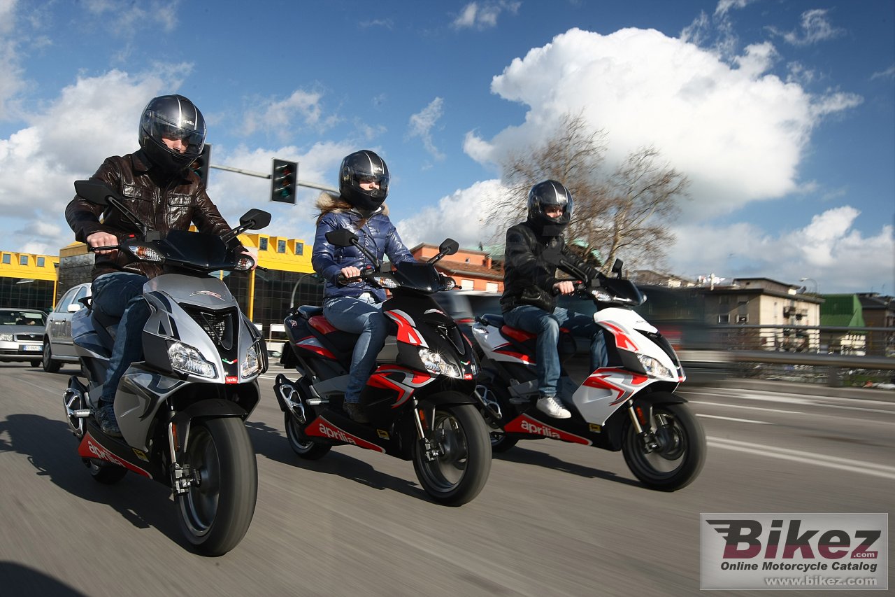 Aprilia SR 50 R Factory