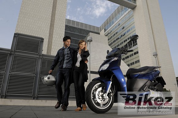 2009 Aprilia SportCity Cube 300