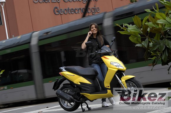 2009 Aprilia SportCity One 125