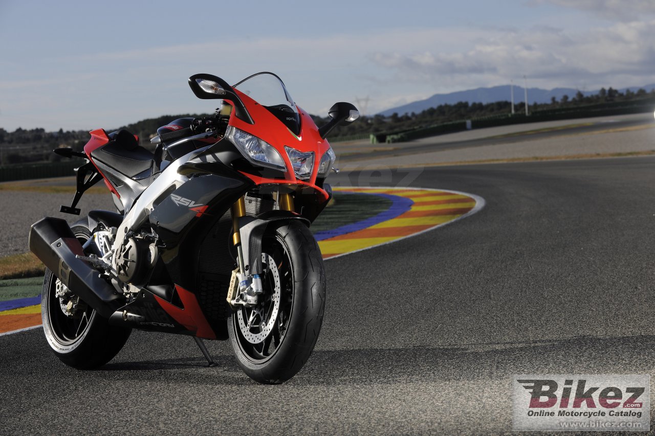 Aprilia RSV4 Factory