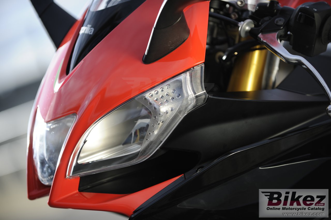 Aprilia RSV4 Factory