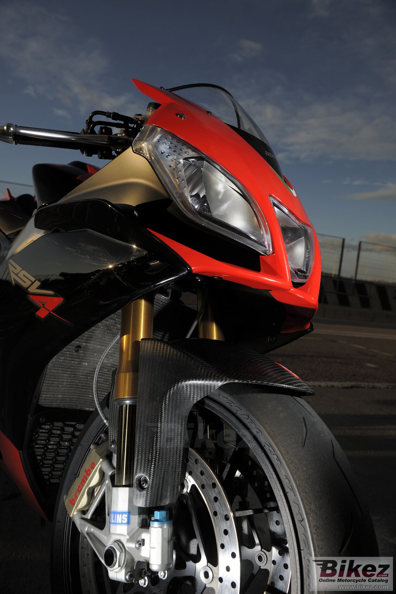 Aprilia RSV4 Factory