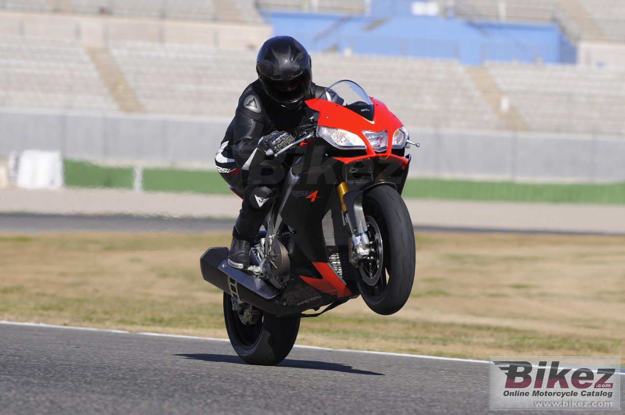 Aprilia RSV4 Factory
