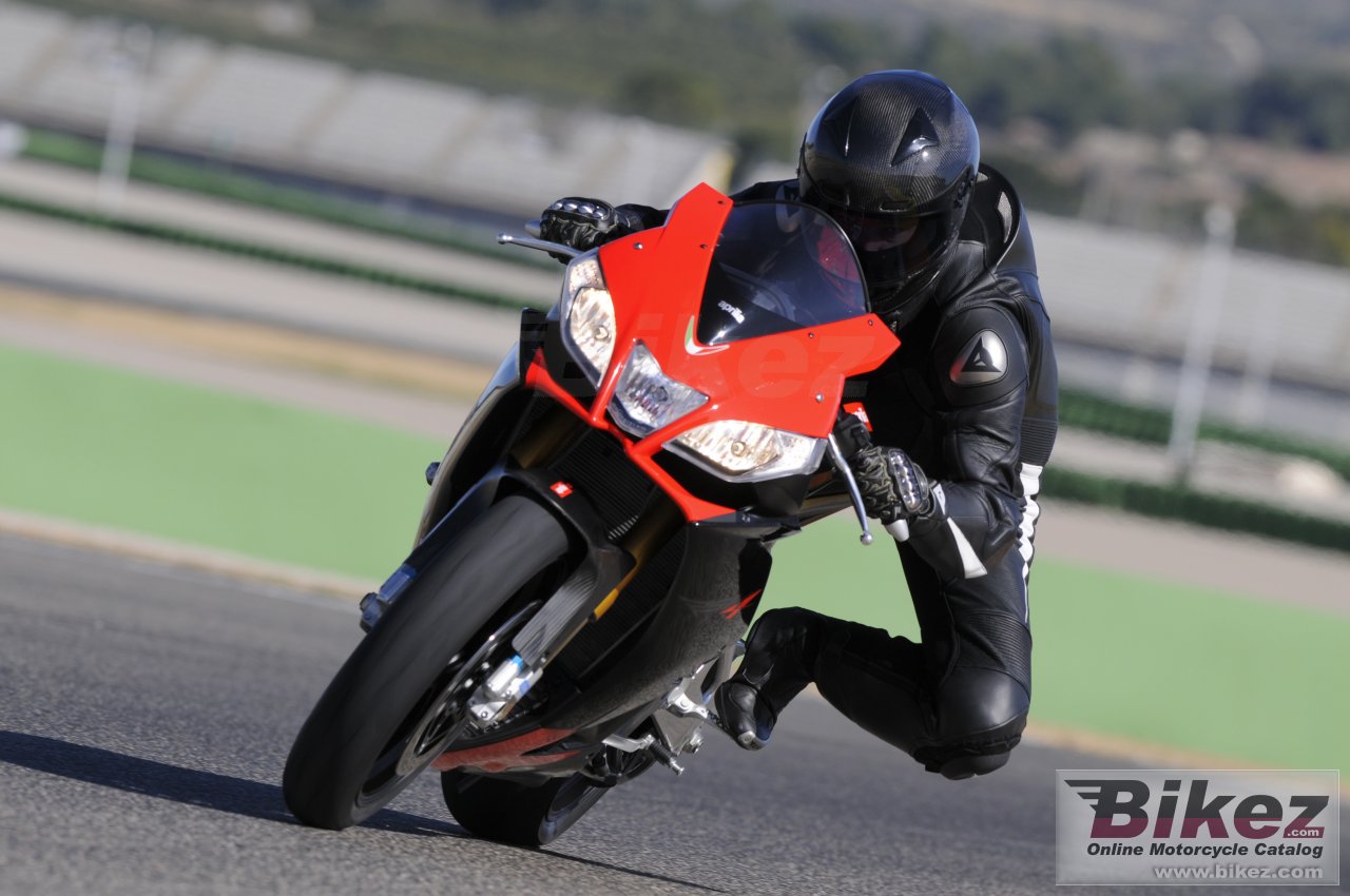 Aprilia RSV4 Factory