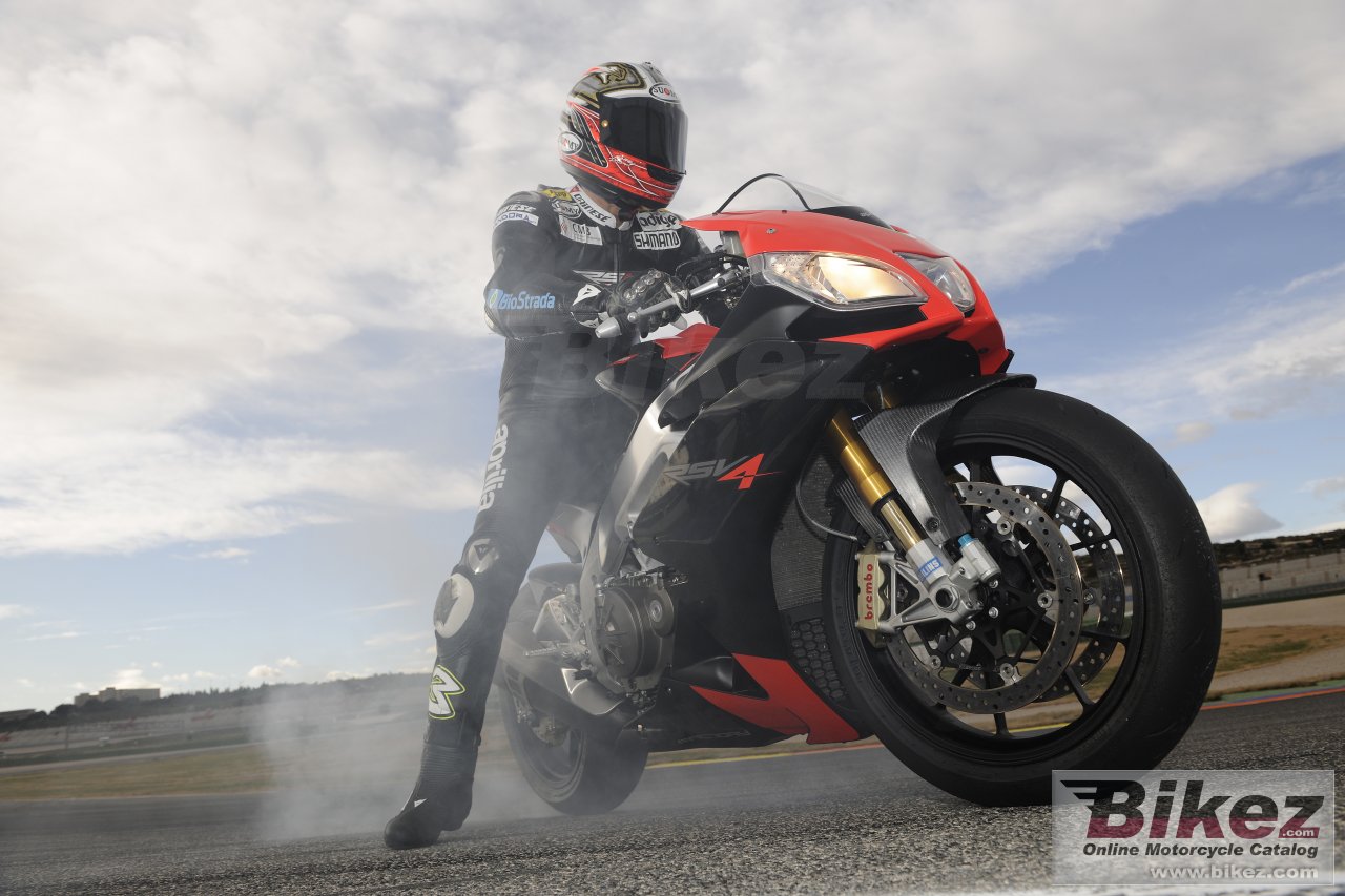Aprilia RSV4 Factory