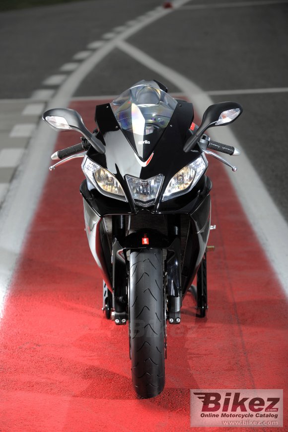 2010 Aprilia RSV4 R