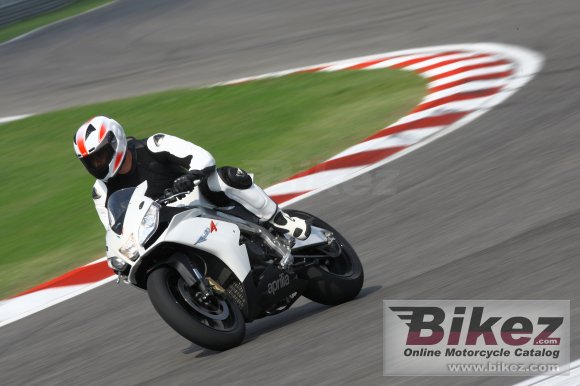 2010 Aprilia RSV4 R