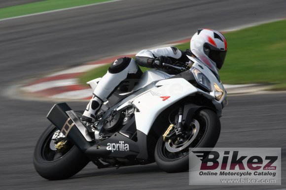 2010 Aprilia RSV4 R