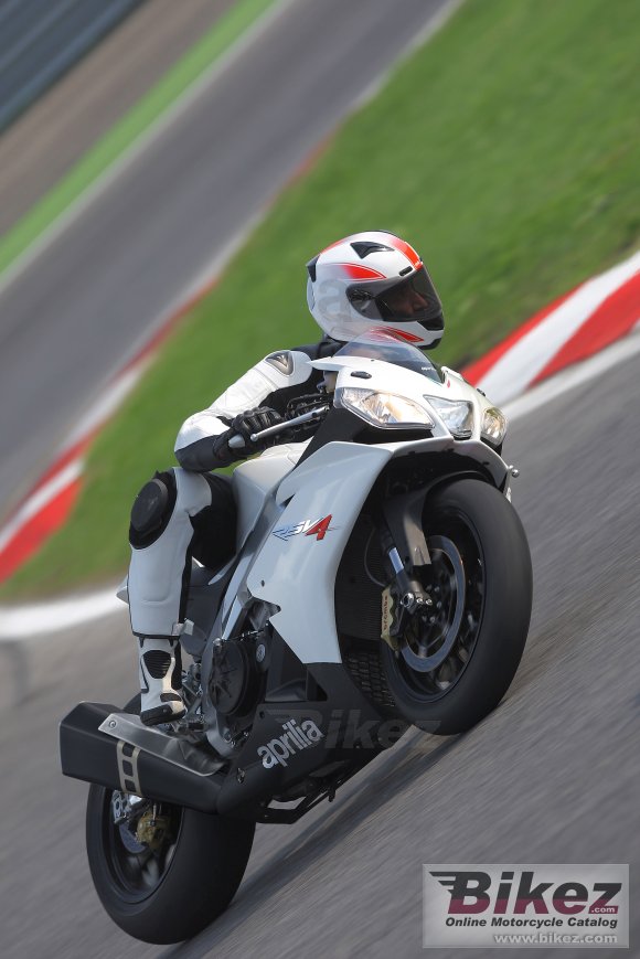 2010 Aprilia RSV4 R