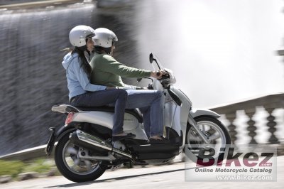 2010 Aprilia Scarabeo 250