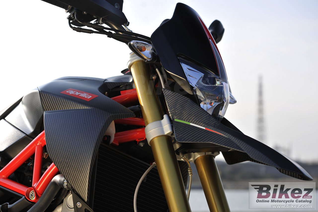 Aprilia Dorsoduro 750 Factory