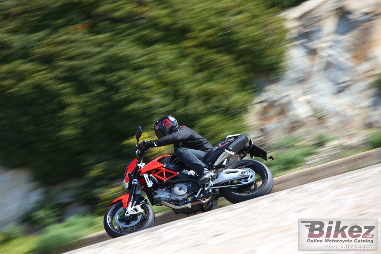 Aprilia Shiver 750