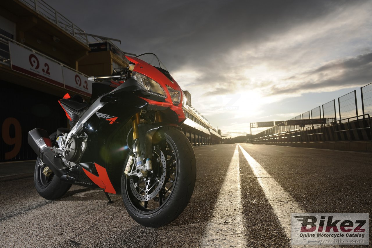 Aprilia RSV4 Factory