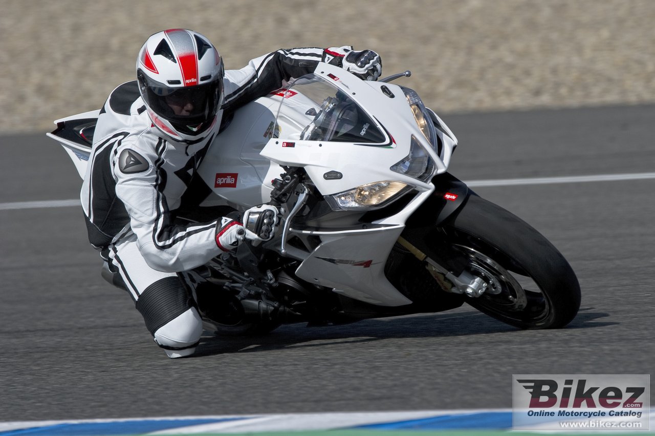 Aprilia RSV4 R APRC