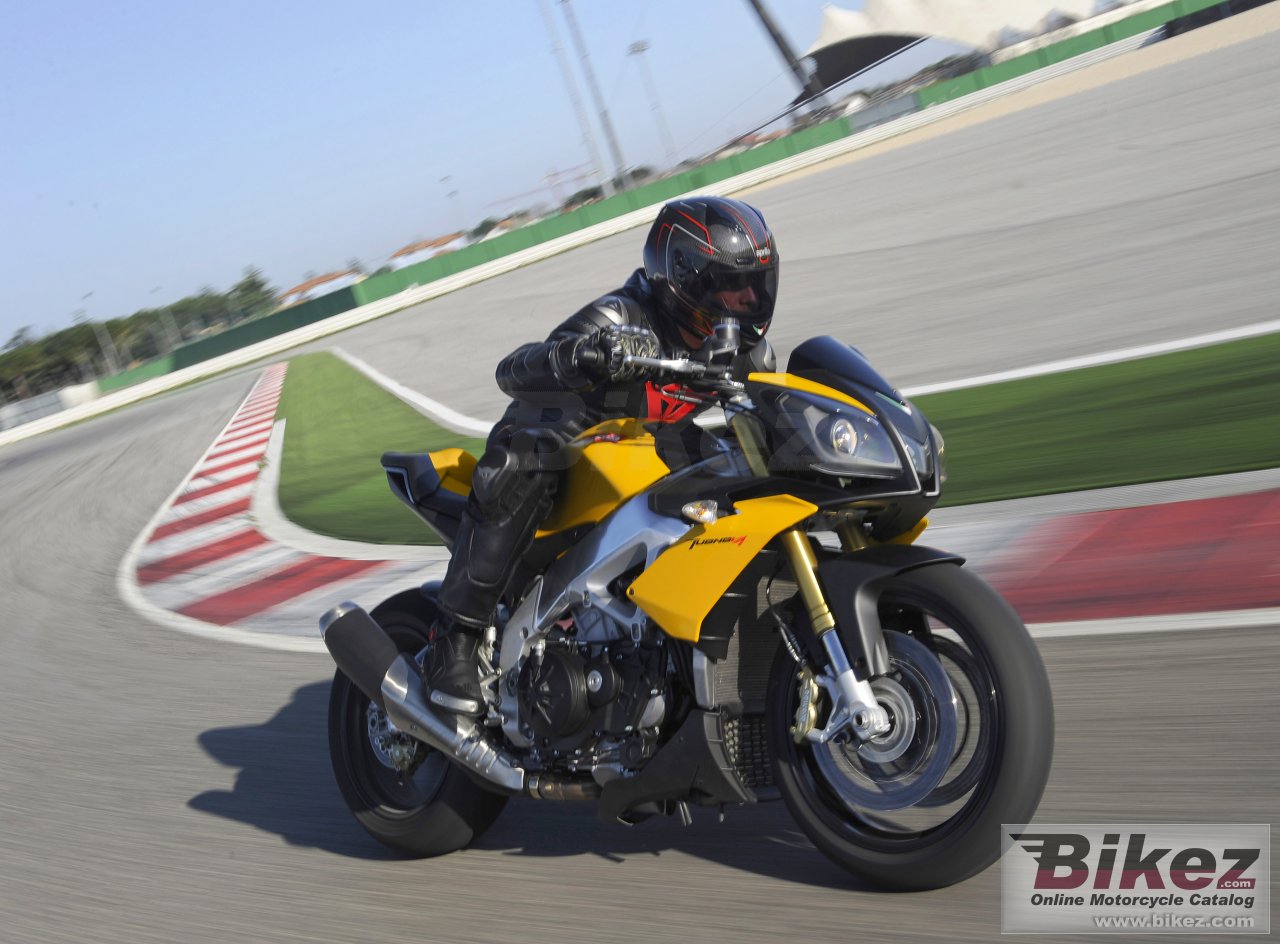 Aprilia Tuono V4 R APRC