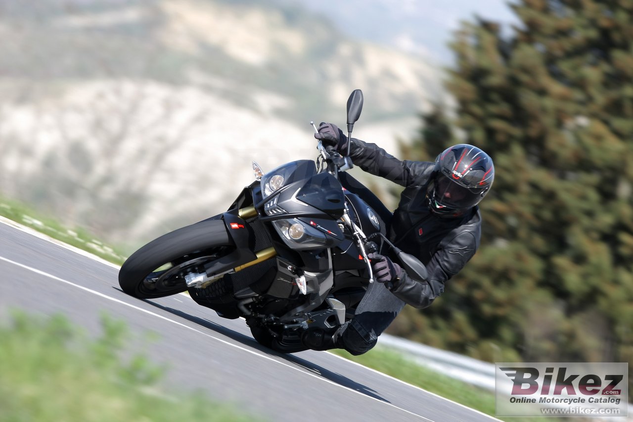 Aprilia Tuono V4 R APRC