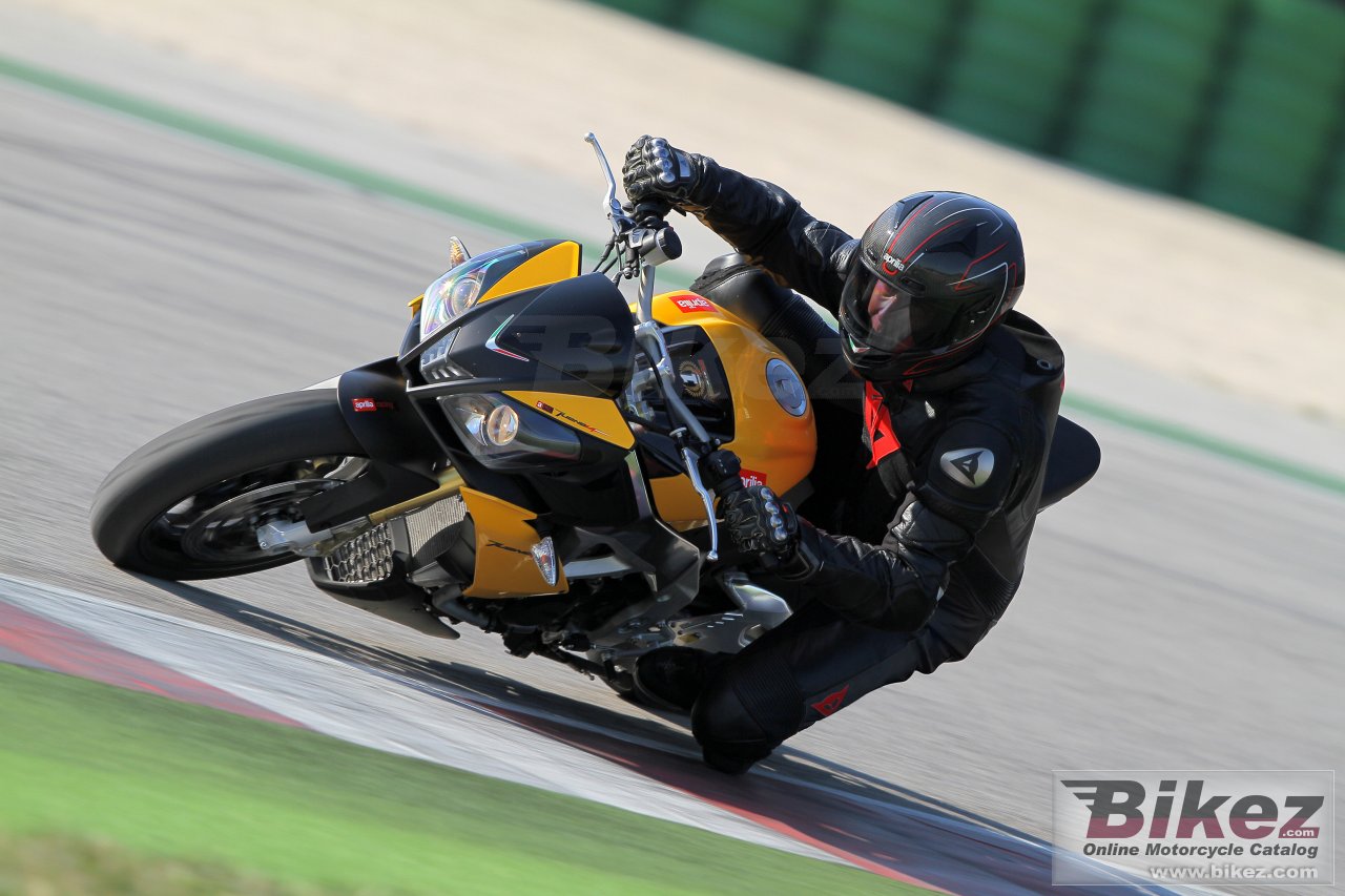 Aprilia Tuono V4 R APRC