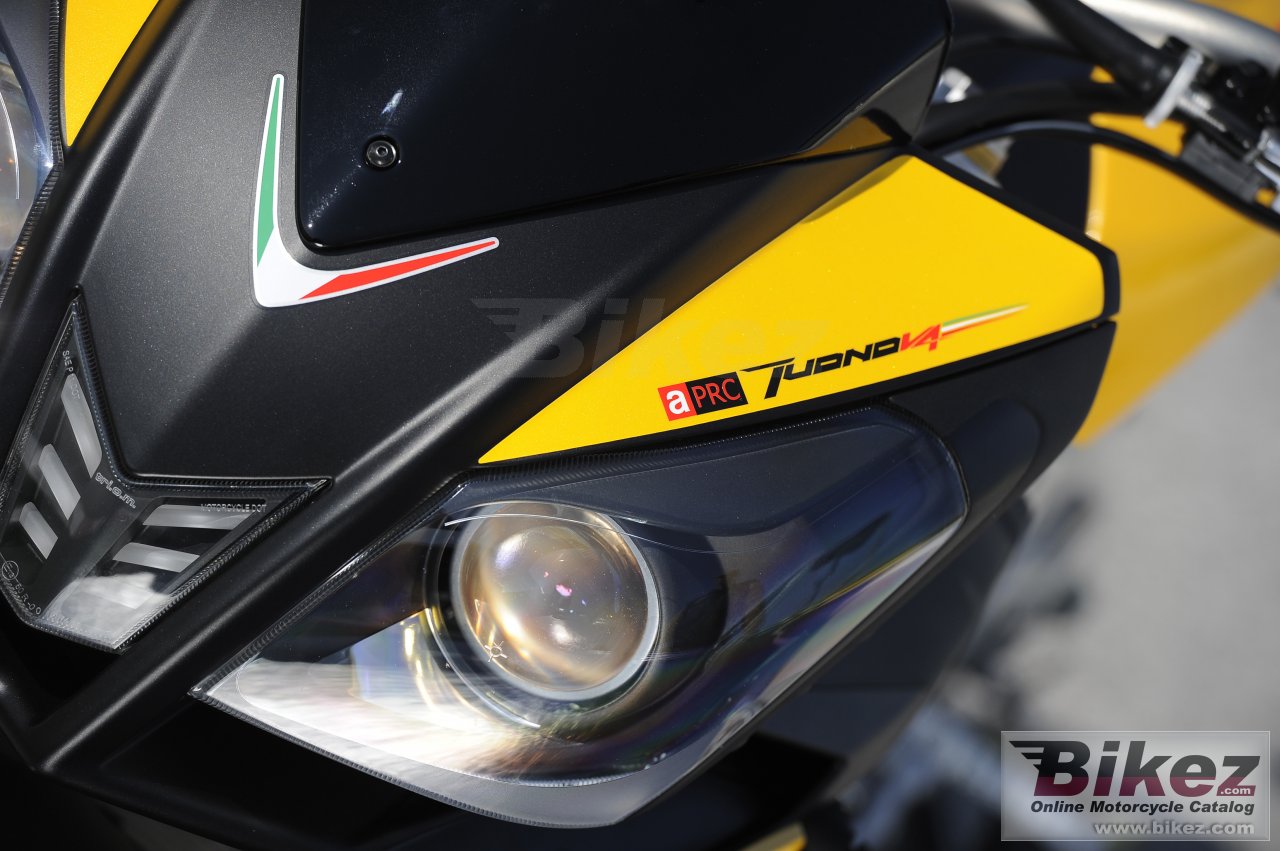 Aprilia Tuono V4 R