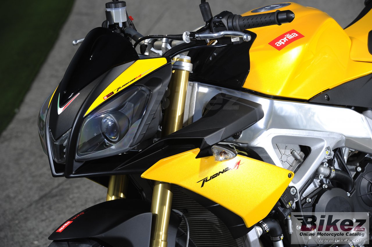 Aprilia Tuono V4 R