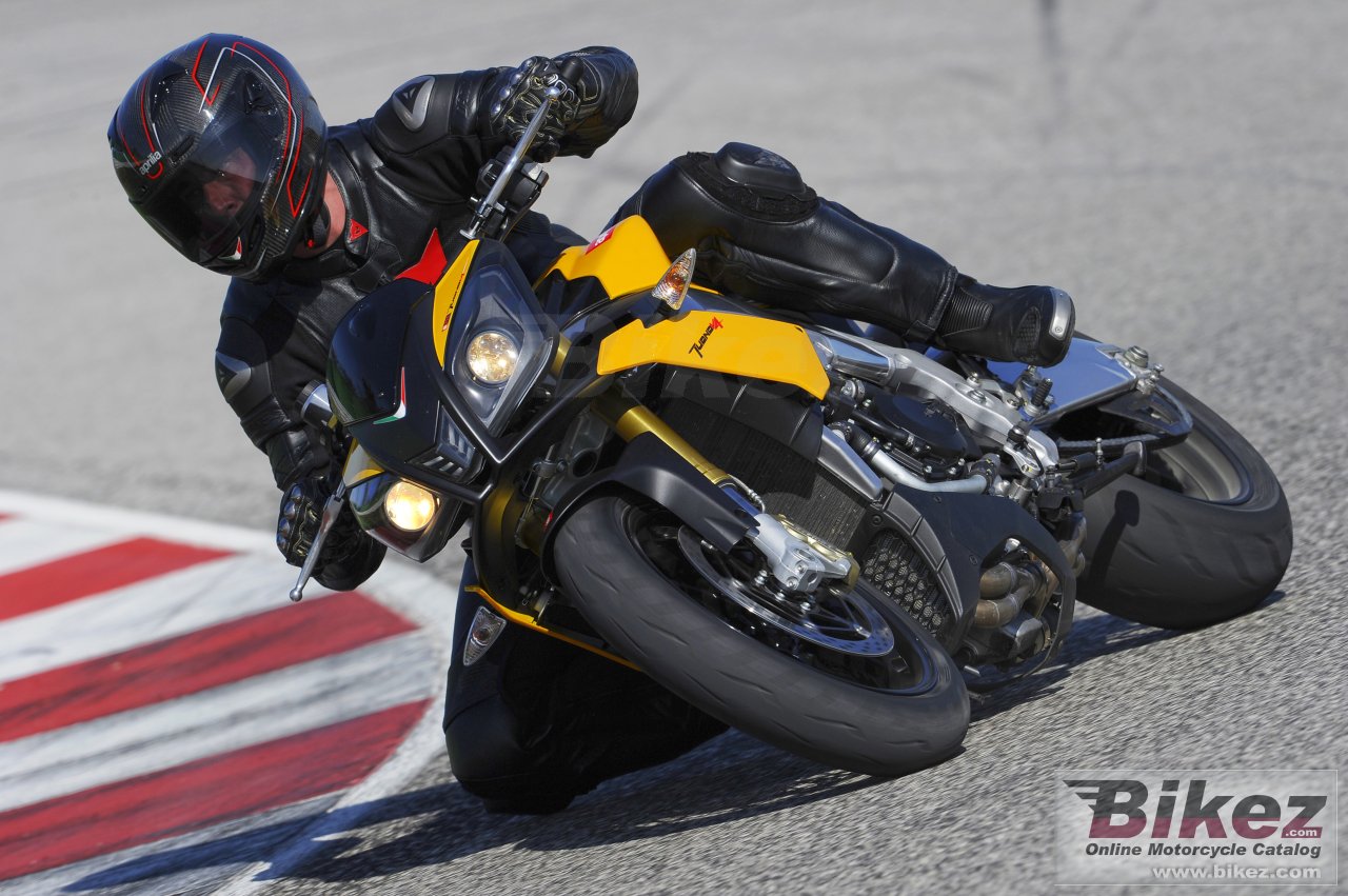 Aprilia Tuono V4 R