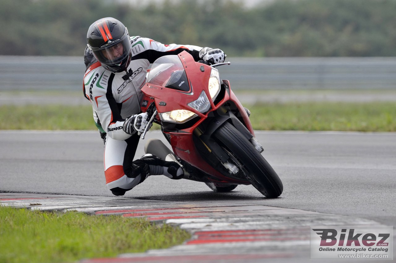 Aprilia RSV4 R APRC ABS