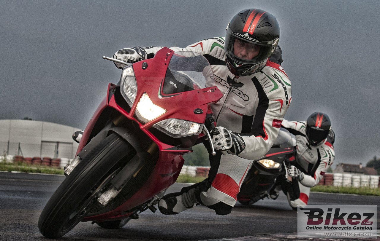 Aprilia RSV4 R APRC ABS