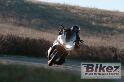 2014 Aprilia SRV 850
