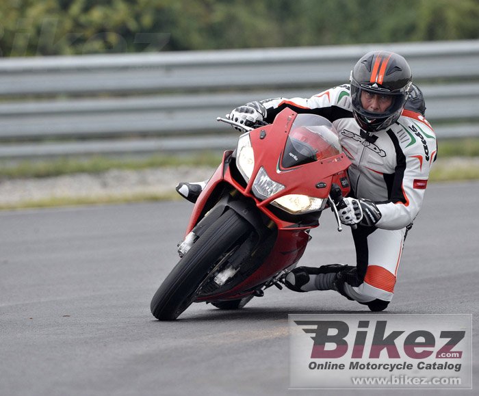 Aprilia RSV4 R ABS