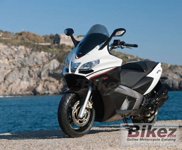 2015 Aprilia SRV 850