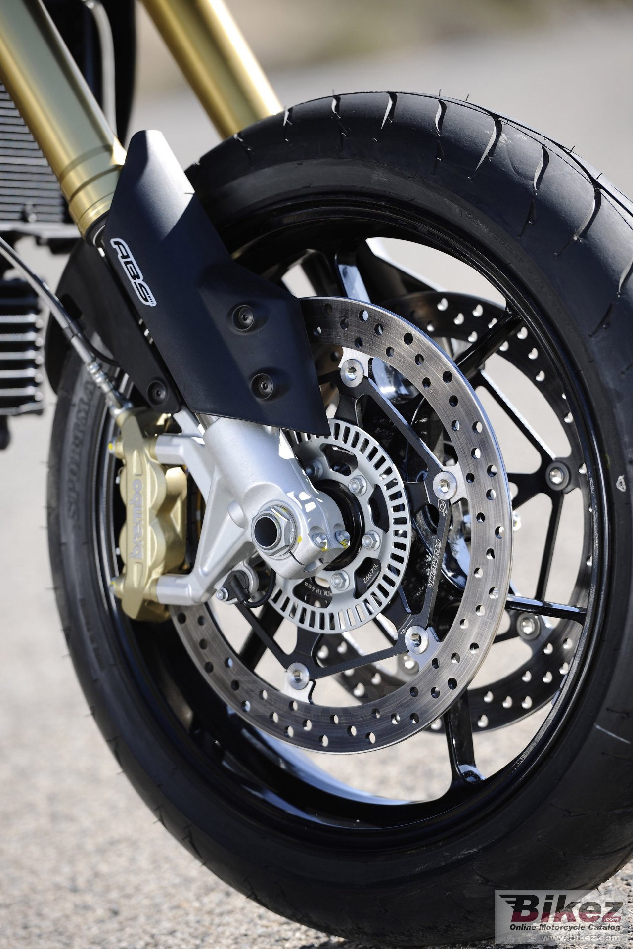 Aprilia Dorsoduro 1200