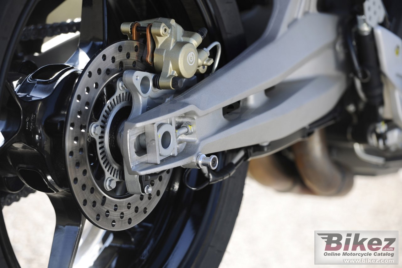 Aprilia Dorsoduro 1200