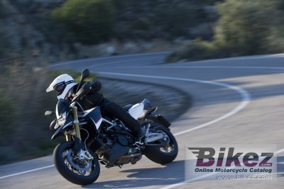 2015 Aprilia Dorsoduro 1200