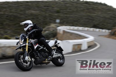 2015 Aprilia Dorsoduro 1200