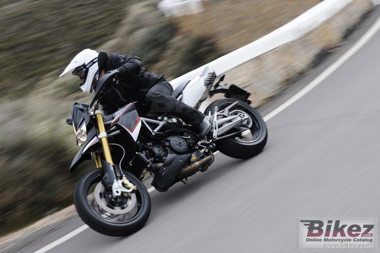 Aprilia Dorsoduro 1200