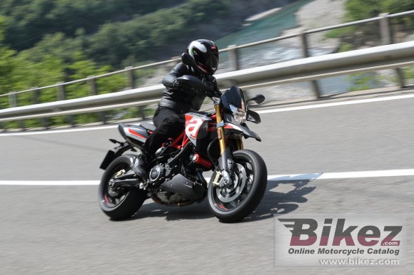 2018 Aprilia Dorsoduro 900