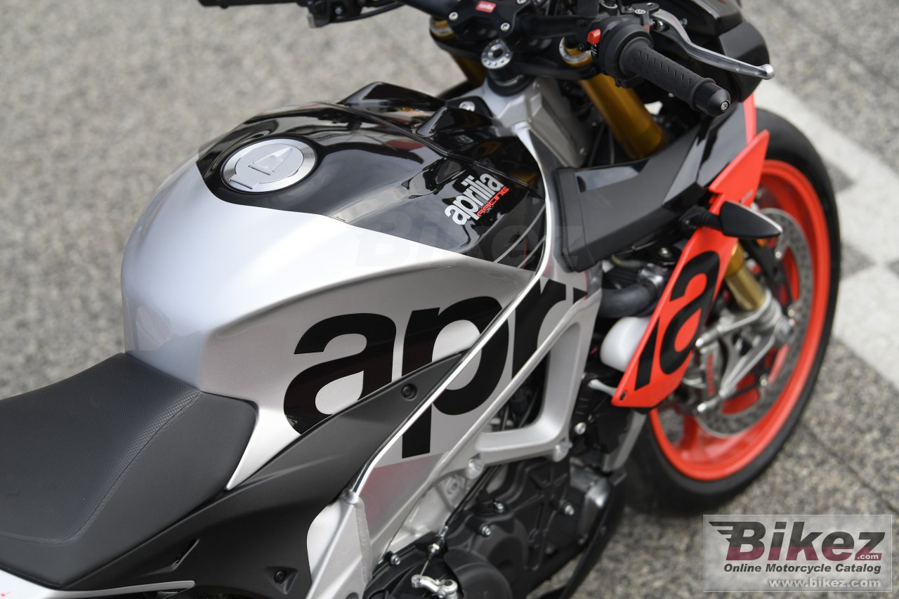 Aprilia Tuono V4 1100 Factory