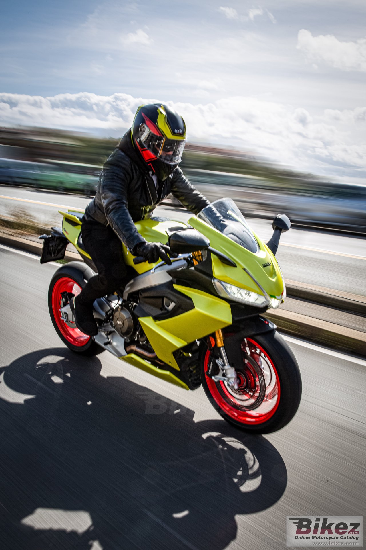 Aprilia RS 660