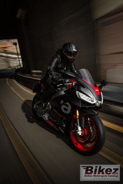 2021 Aprilia RS 660