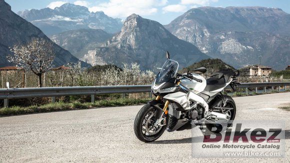 2022 Aprilia Tuono V4 