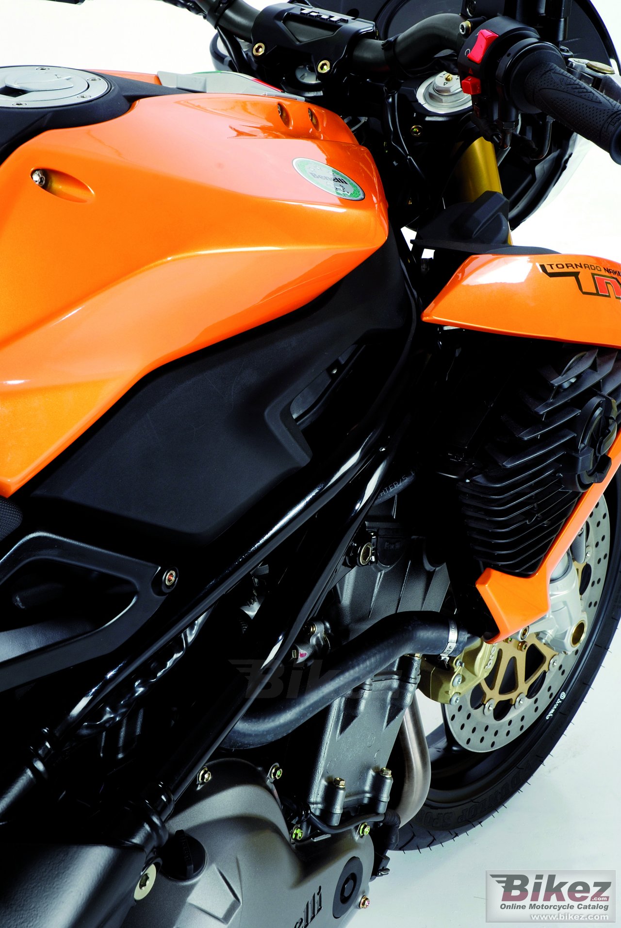 Benelli Tornado Naked Tre 899 s