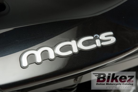 2015 Benelli Macis 150