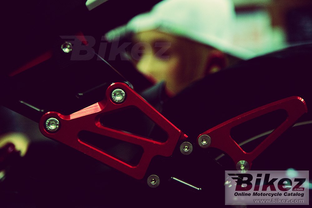 Benelli TNT 25