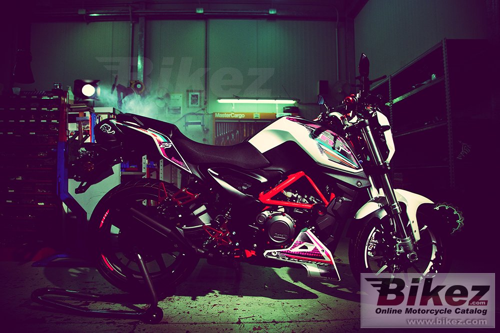 Benelli TNT 25