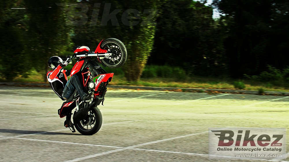 Benelli TNT 25