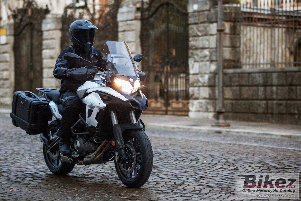 Benelli TRK 502